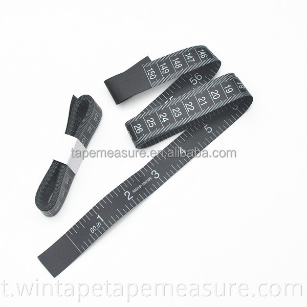 Réguas de corte e costura pretas sob medida de 60 polegadas tipos de presentes promocionais de medidores para medidas com Seu logotipo
